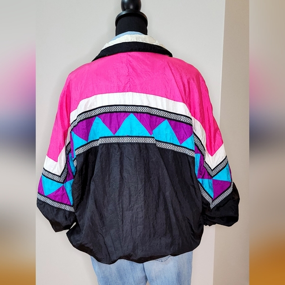 Vintage Windbreaker Jacket - Picture 2 of 2